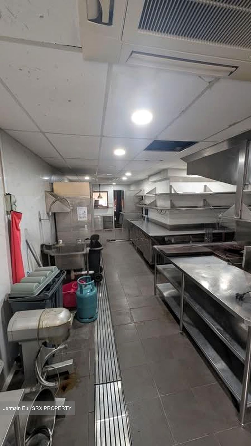 Mohamed Sultan Road (D9), Retail #604213881